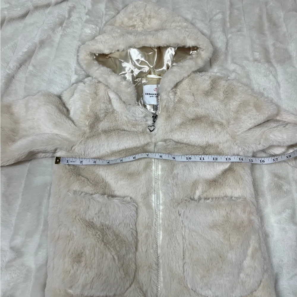 Urban Republic Girls M Champagne Faux Fur Zip Winter Fall Solid Preppy Coat City
